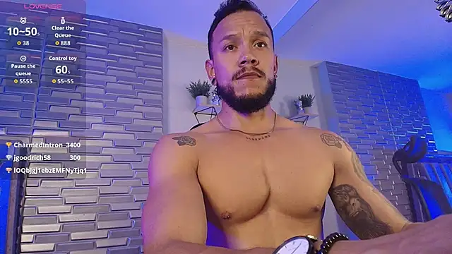 ARON_TAYLER01 webcam