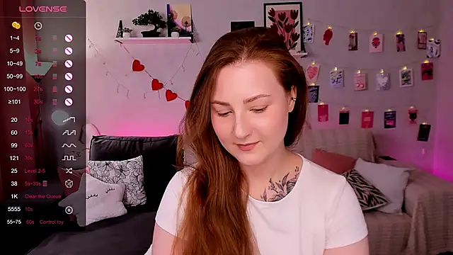 velvet_cherry_ webcam