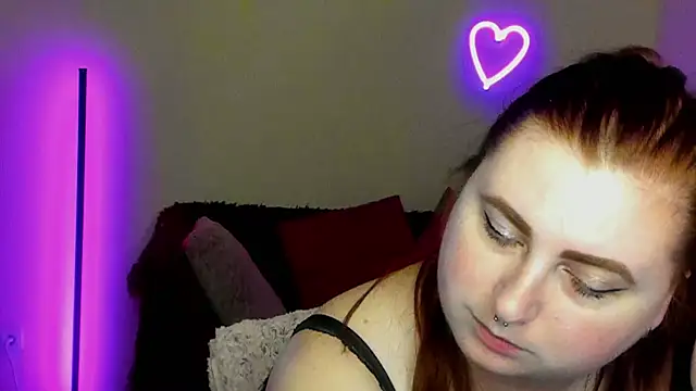 Alicia_love00 webcam