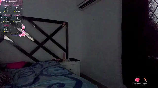 Foxxy_maverick webcam