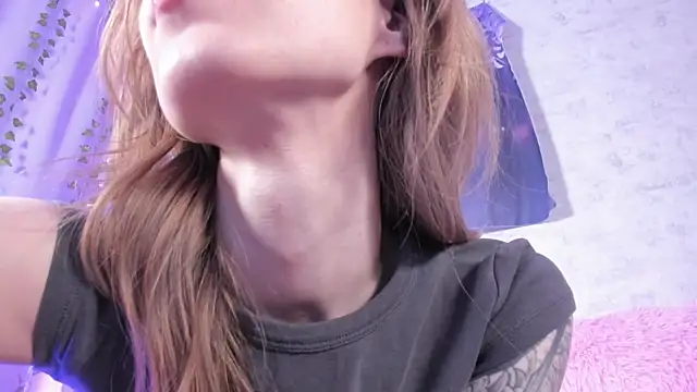 LuckySexyDoll webcam