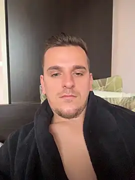 Huge_cock22cm avatar