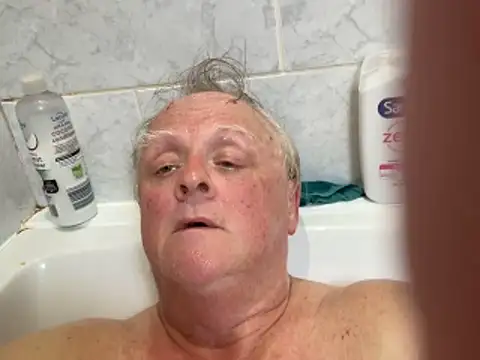 bigbadjon69 - Bigbadjon69's free webcam - UK Sex Cams