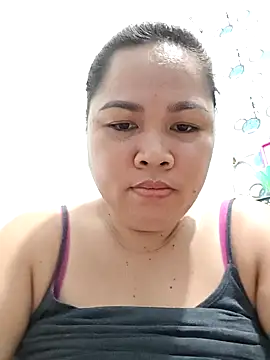 sweetlorie_83 - Sweetlorie_83's free webcam - UK Sex Cams