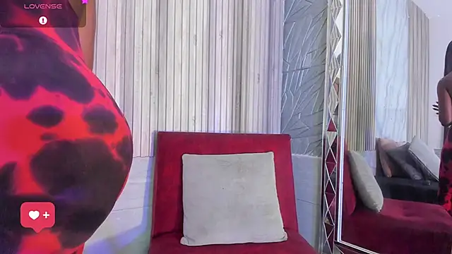 BriannaChelsea webcam