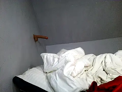 Chillntalkmami webcam