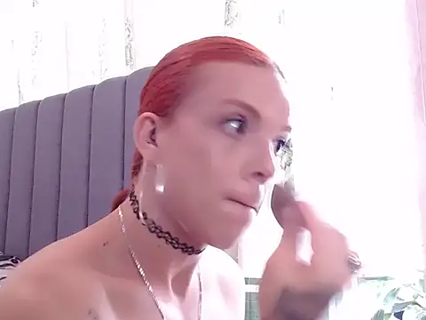 saara_johnson496 webcam