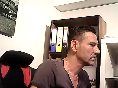 mastercharisma35 webcam