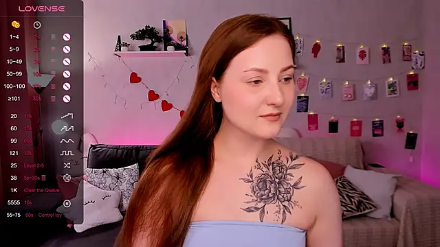 velvet_cherry_ webcam