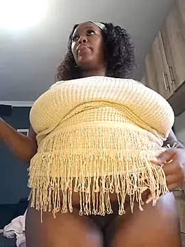 sweetdolly29xx (F milf) - Bf joins show for some  good fuck