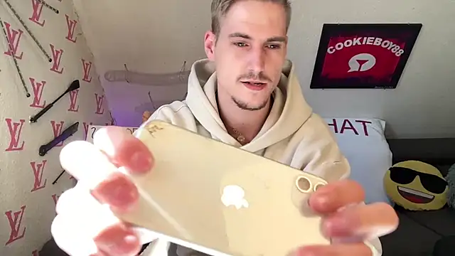 Cookieboy88 webcam