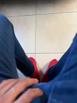 youngsterSA223 webcam