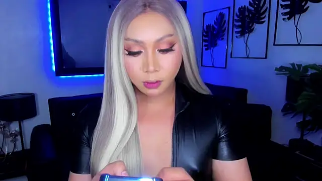 _YourBeautifulShemale_ webcam