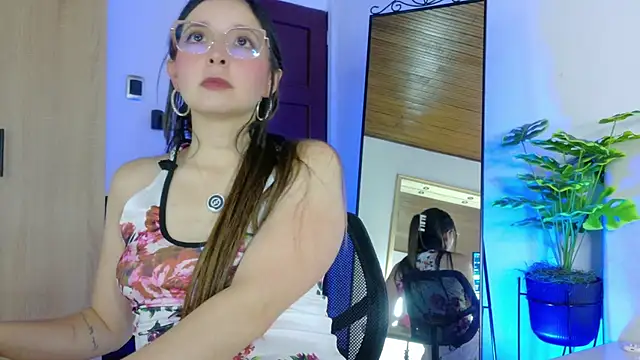 Gabbie_Danger webcam