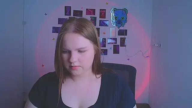 Kitty_Mia_Kitty webcam