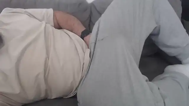 hugemachohandsome live sex cam