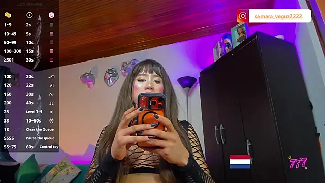 samara_veguz222 webcam