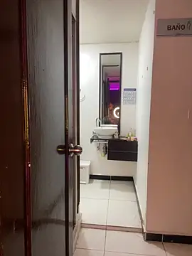 Aliss_Taylor1 webcam