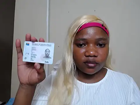 MissNaughty99 webcam