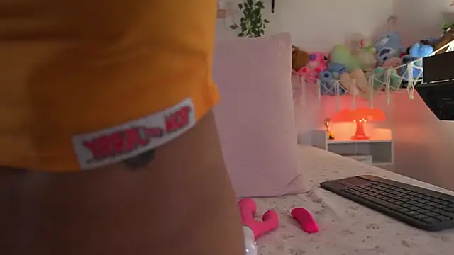 violeth____ - Violeth____'s free webcam - UK Sex Cams