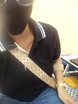 Webcam Model (Rising_Queen)  is live.Free join now!