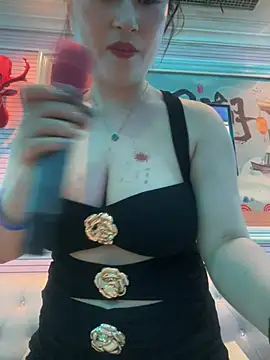 美女Yolanda9在线直播