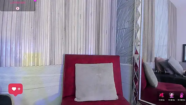 BriannaChelsea webcam