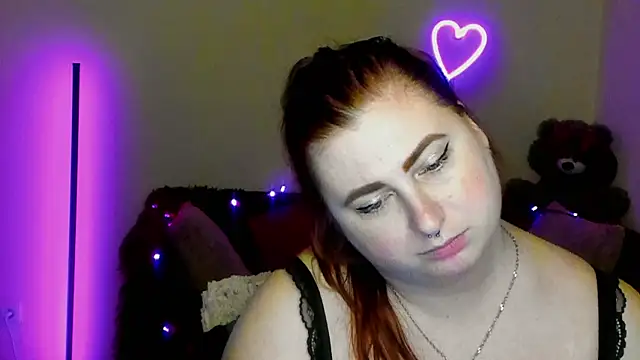 Alicia_love00 webcam