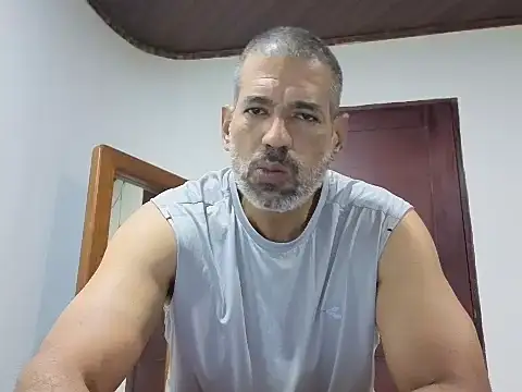 jackbigcock11 webcam