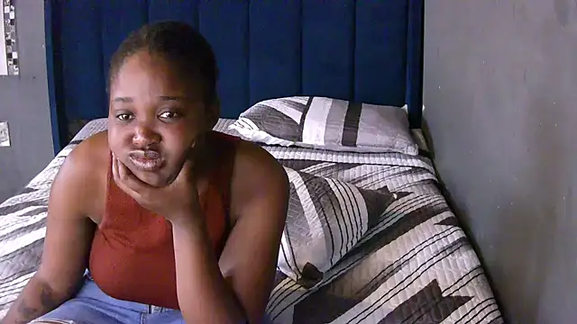 FREAKBARBIE02 webcam