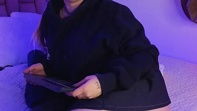 albaismynameX webcam