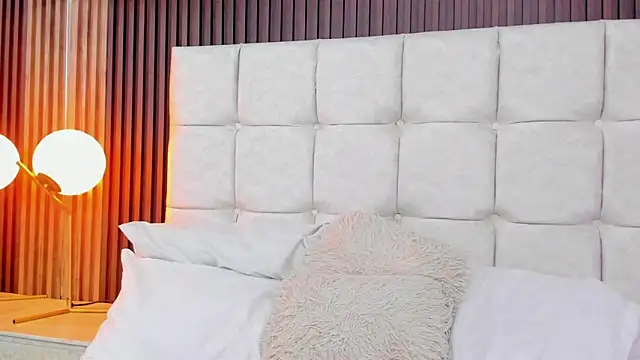 Ariana_greenblat webcam