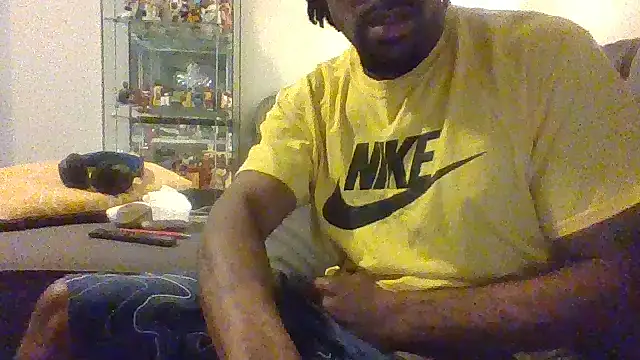 Woody_PokeHer88 webcam