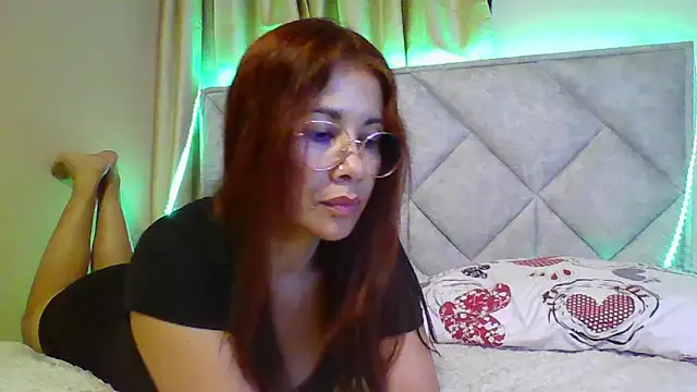 camila_star10 webcam