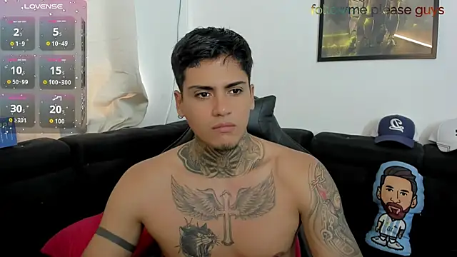 sweetlatinoboy webcam