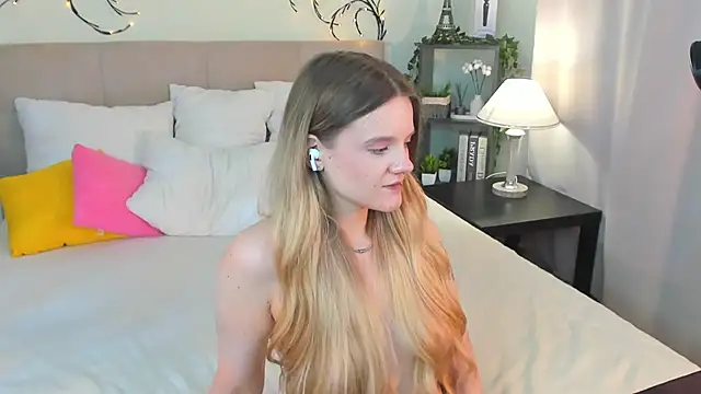 Emma_peach webcam