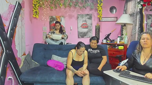 Preview of lesbiancuple