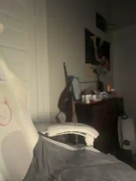 Lunalovesyou8 webcam