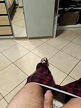 luciferthegenius - LucifertheGenius's free webcam - UK Sex Cams