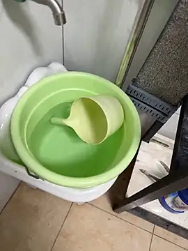 美女gougou13在线直播