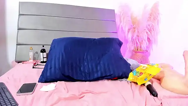 Julieta_Coopeer_ webcam