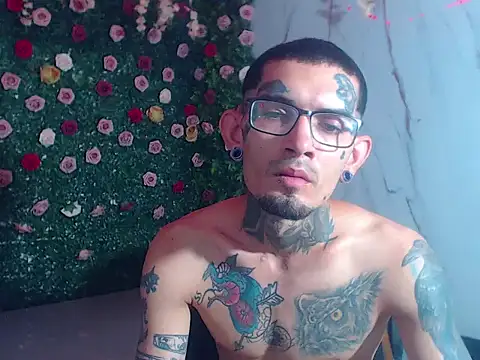 Boy_tatto77 webcam