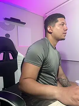 _robertobaggioo webcam