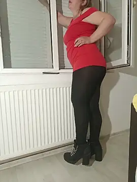 Saysomething3 webcam