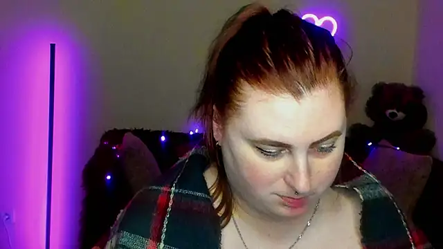 Alicia_love00 webcam