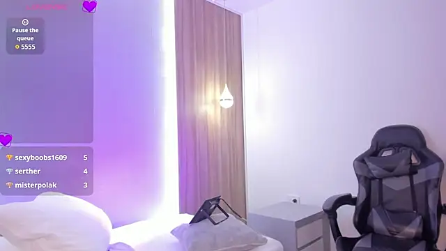 sophia_solerr webcam