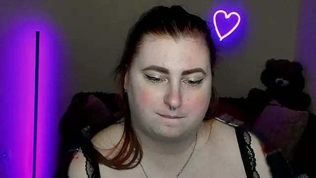 Alicia_love00 webcam