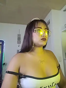 Alejitha-23 webcam