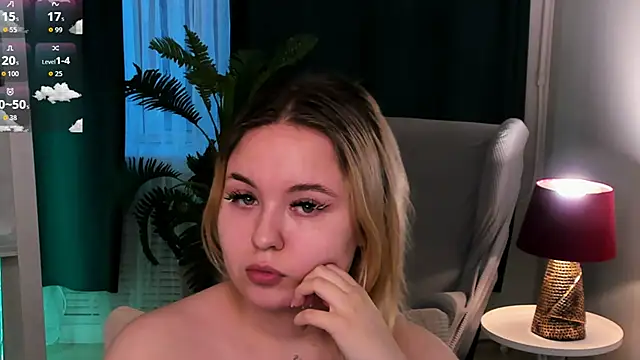 cute_eye_twinkl webcam