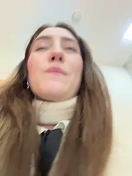 tiny_anny (F teen) - Fuck my tiny ass now